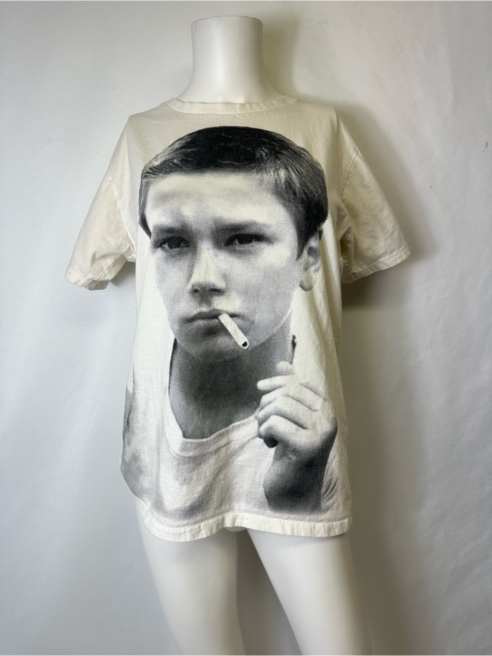 River Phoenix Portrait T-Shirt - An Icon Remembered Size Large Vintage